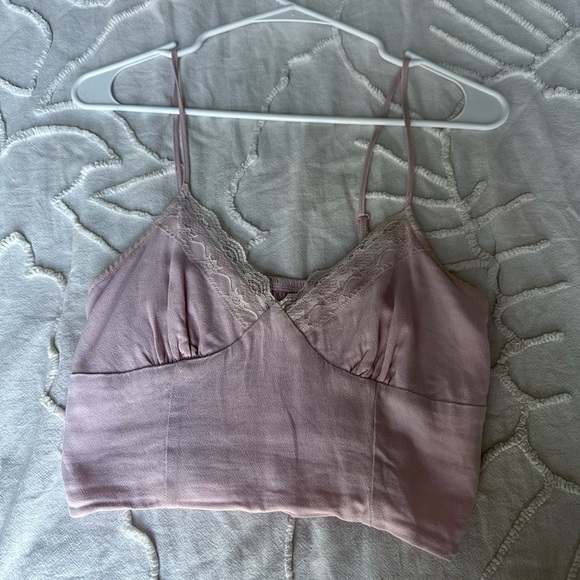 Light pink going out top (S) with lace trim - Picture 3 of 3